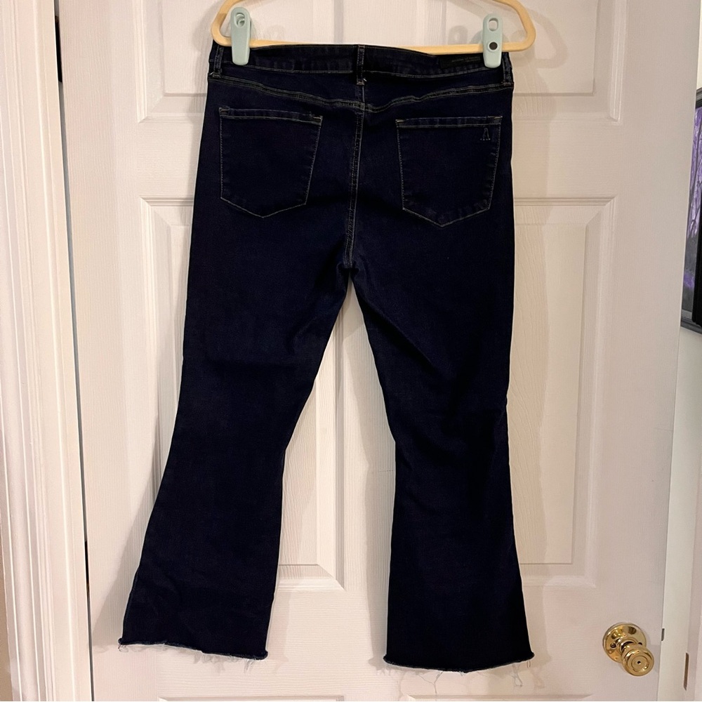 Articles of‎ Society dark wash raw hem flare leg denim jeans women’s size 31 - Picture 2 of 12
